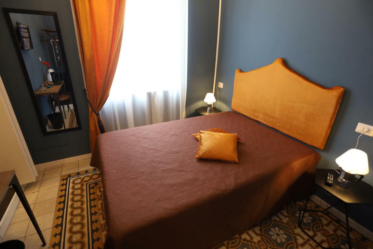 Aroma - Neapolitan Bnb Bagian luar foto