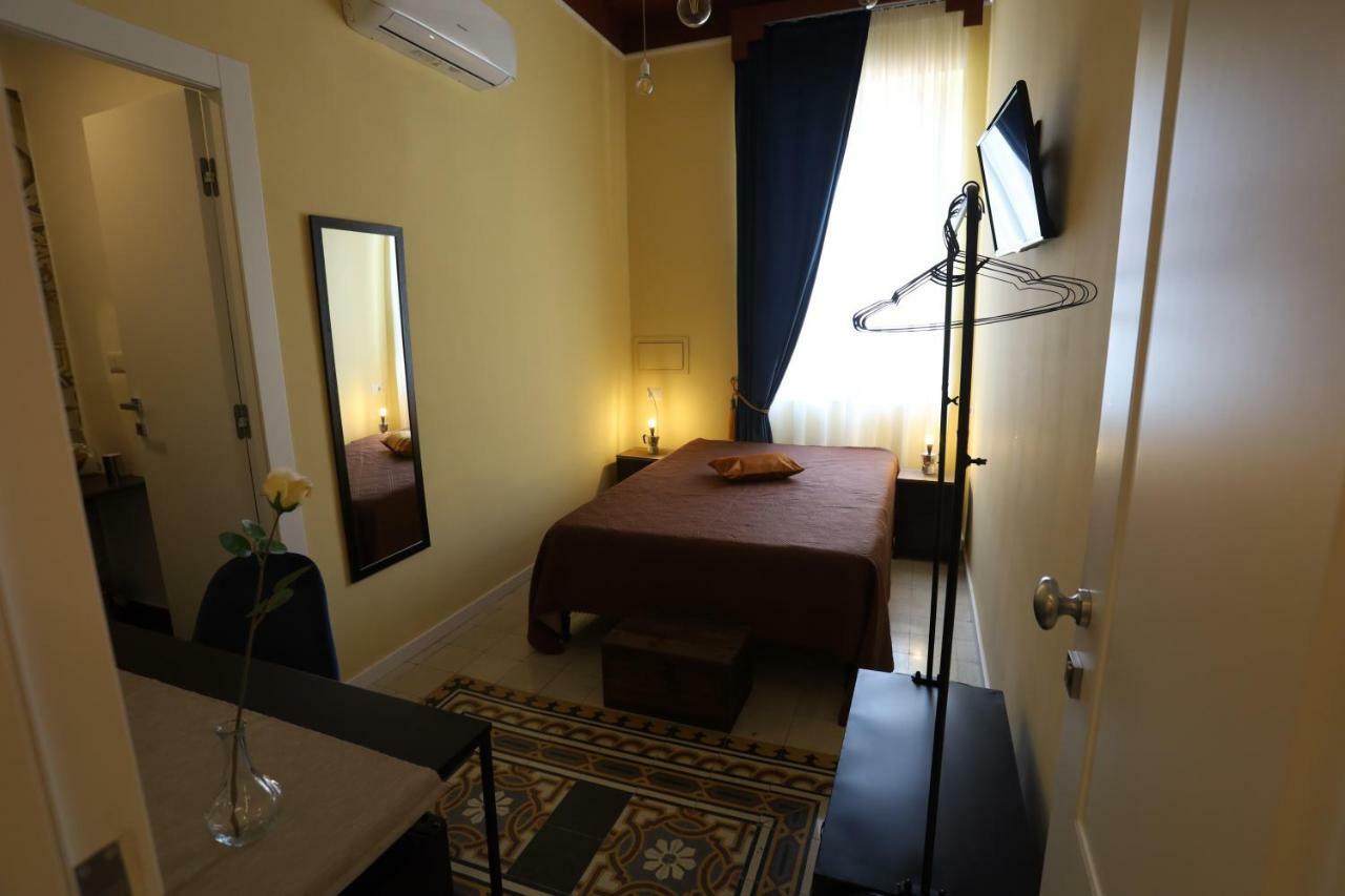 Aroma - Neapolitan Bnb Bagian luar foto