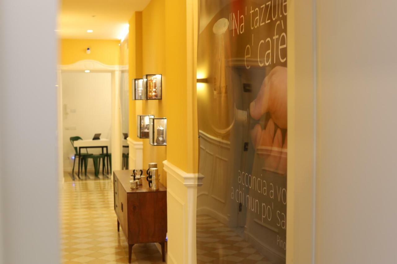 Aroma - Neapolitan Bnb Bagian luar foto