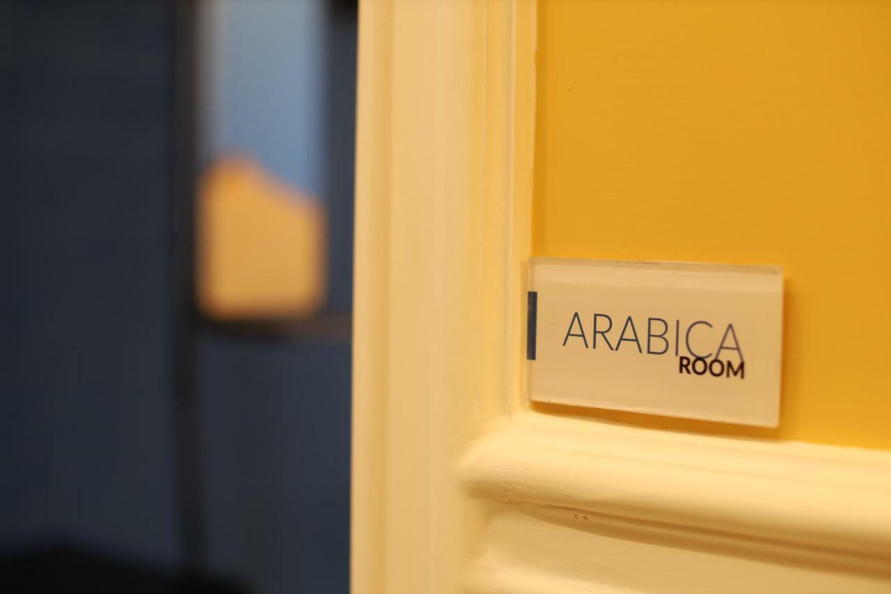 Aroma - Neapolitan Bnb Bagian luar foto